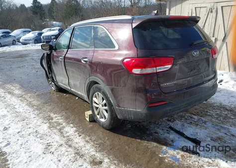 2016 Kia Sorento 2.4L Lx z USA, uszkodzony, nr VIN 5XYPG4A32GG067553